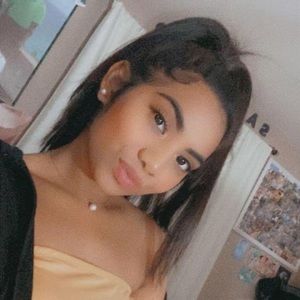 Meet your Posher, Jayanna